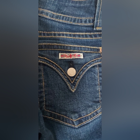 Hudson Jeans, size 30, signature low rise, boot cut, form fitting - Picture 2 of 6